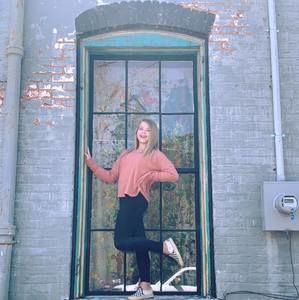 Meet your Posher, Alyssa